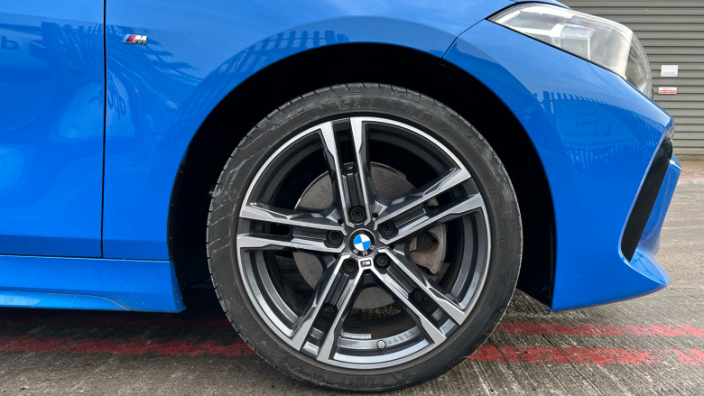 BMW 1 Series 118i [136] M Sport 5dr [Live Cockpit Professional] Petrol Hatchback